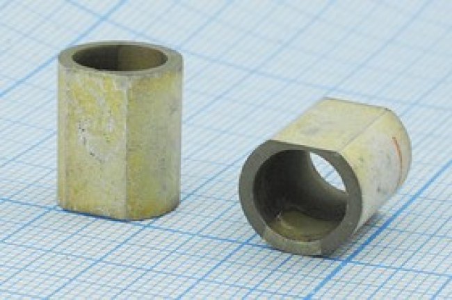 Ультразвуковая трубка излучатель из пьезокерамики 12xd 9x15мм; пэу 12 xd 9x15\трубка\\\\\ Ультразвуковая трубка излучатель из пьезокерамики 12xd 9x15мм; пэу 12 xd 9x15\трубка\\\\\