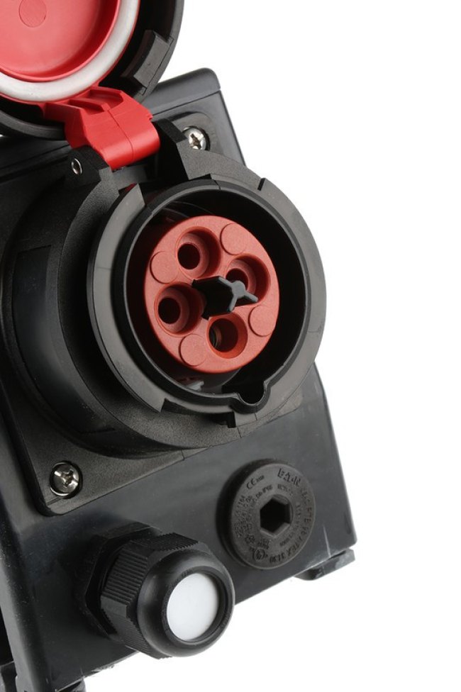 GHG5114406R0001, IP66 Black Surface Mount 3P + E Power Connector Socket ATEX, Rated At 16A, 415 V
