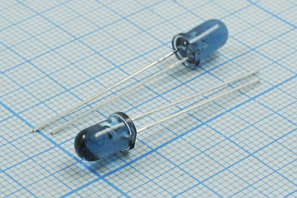 Светодиод ифракрасный 5x9мм, мощность 80мВт, угол 20, синий прозрачный; Q-14641B СД-ИК 5 x 9\\ 80мВт\ 20\син пр\SIR-522F4BDD\