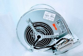 Вентилятор Ebmpapst D2D160-CE02-11 230V 700/1055W 2700/2960min (двигатель M2D074-LA)