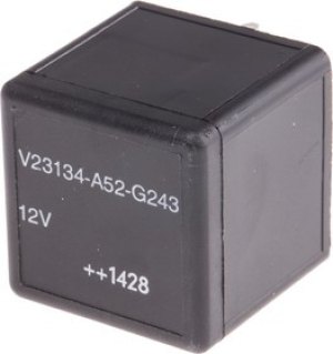 V23134A0052G243, PCB Mount Automotive Relay, 12V dc Coil Voltage, 40A Switching Current, SPDT
