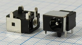 Гнездо питания экранированное DC 2.1D5.5, 4 контакта, на плату, угловое, PJ034; №2339 гн пит DC 2,1D5,5\4C2Cэкран\ \плат\угл\PJ034