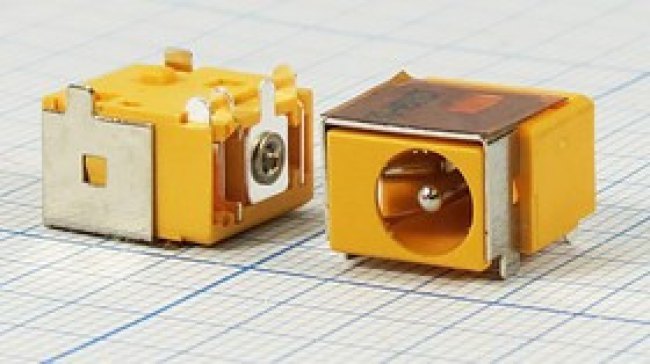 Разъем питания DC розетка, d1.7 D5.5, 4C 2C экранированный, на плату, угловой, PJ195