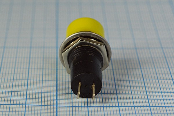 Размыкатель кнопочный без фиксации (SPST), ON-(OFF) желтого цвета, 220В/2А, d12мм; №12796Y ПКн\250\ 2,0\(NC)\d12\мет\ жел\\2C\PBS-16C\