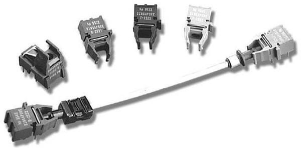 HFBR-1531Z, HFBR-1531Z, 5Mbit/s Fibre Optic Transmitter 660nm Versatile Link Connector, 18.29 x 12.19 x 7.62mm