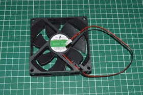 Вентилятор Bisonic YM2409PST1 24V 0.24A 90x25 2pin