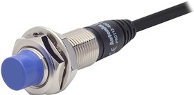 PRD12-8DP2 Индуктивный трёхпроводный датчик с индикатором и кабелем 2м, зона действия до 8 мм, M12x1, PNP, NC, 12-24VDC