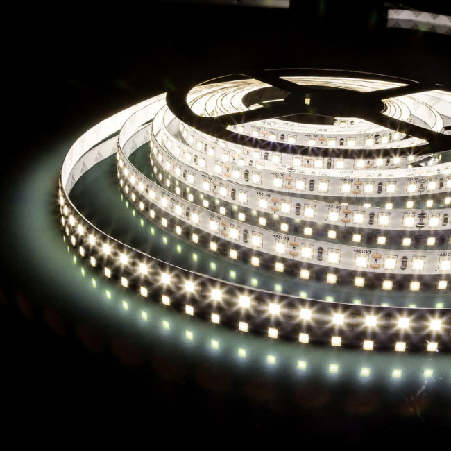 2835 12V 120Led 9,6W IP65 / Лента светодиодная 120Led 9,6W IP65 4200K дневной белый 2835 12V 120Led 9,6W IP65 / Лента светодиодная 120Led 9,6W IP65 4200K дневной белый