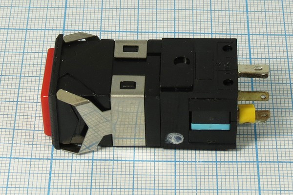 Переключатель кнопочный без фиксации, красный с подсветкой, 220В/5А, OFF-(ON); №992 R ПКн\250\ 5\(NO)\22x17\чер\ ILкр12В\\5C\BL-G109R