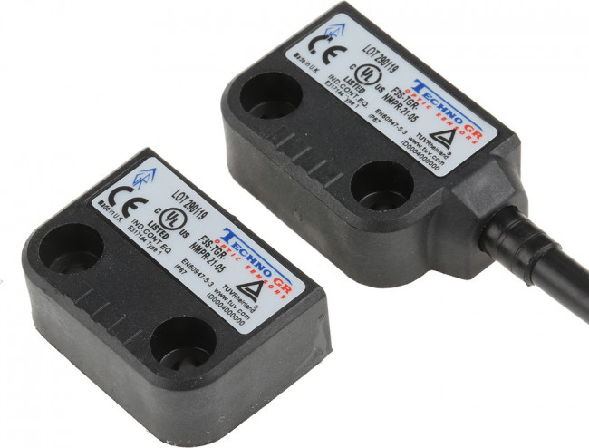 F3STGRNMPR2105, Non-Contact Safety Switch, 2NC / 1NO, IP67, Cable, 5 m