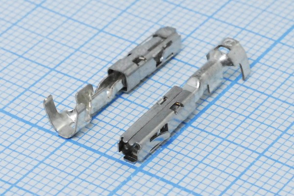 Клемма розетка, 3x0,8, 0,5-1,5мм2 Клемма розетка, 3x0,8, 0,5-1,5мм2