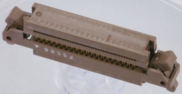 SMS6GE53, SMS Series Right Angle PCB Mount PCB Socket, 6-Contact, 2-Row, 5.08mm Pitch, Solder Termination