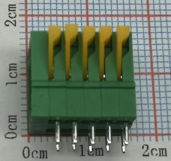 Клеммник KSE-141V-2.54-05P Клеммник KSE-141V-2.54-05P
