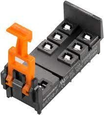 Цоколь SKC11-E, 10A(300V), винтовой зажим, черный, на рейку DIN35/панель, для R3N