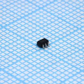 AD5246BKSZ5-RL7, Digital Potentiometer 5kOhm 128POS Volatile Automotive 6-Pin SC-70 T/R