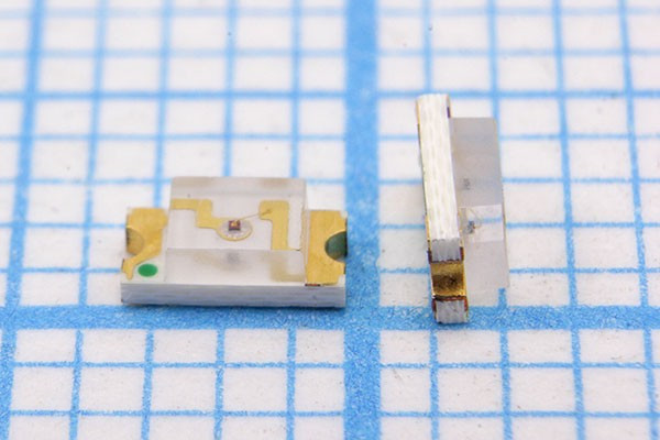 Светодиод-SMD 1206=3.2x1.6мм, желтый, 70мкд, 140град, прозрачная линза; №15574 СД SMD03216C2\жел\ 70\140\пр\FYLS- 1206UYC\FORYARD