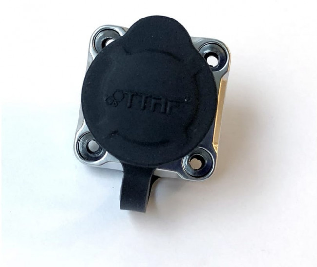 3-полюсный водостойкий разъём IP67 500V 20A TT20-03F-PE-01-001