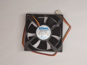Вентилятор Nonoi G8025E24B 24v 0.16A 90x25 3pin