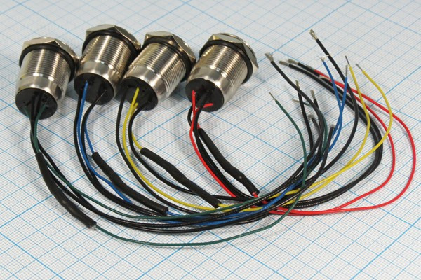 Герметичная кнопка без фиксации с красной подсветкой SPDT, on-(off)/off-(on), 12В/5А; №11247R ПКн\ 12\ 5\(SPDT)\d19\мет\ ILкр\AV\5L\LA19C-5\