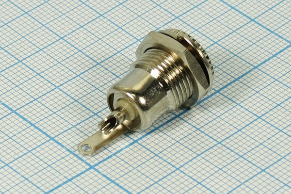 Гнездо питания DC на панель, резьба М11, центральный диаметр 2,5мм, D5.5, 2C, Jack 5,5мм, металл, DC5,5x2,5; Q-9223 гн пит DC 2,5D5,5\2C\\па