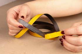 Магнитная лента Forceberg с клеевым слоем 12.7 мм, рулон 1.5 м, тип А