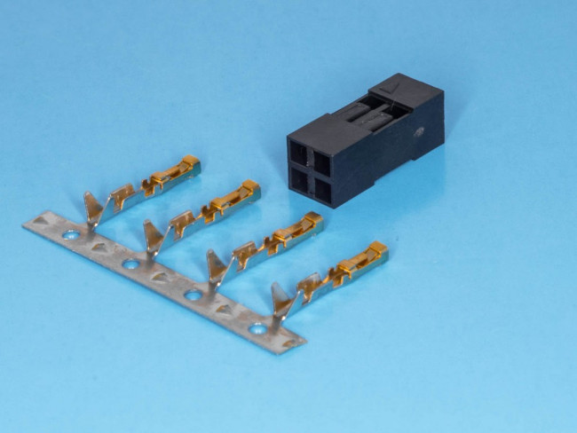 BLD-4 (DS1071 - 2x2), Гнездо на кабель 2х2 с контактами 2.54мм BLD-4 (DS1071 - 2x2), Гнездо на кабель 2х2 с контактами 2.54мм
