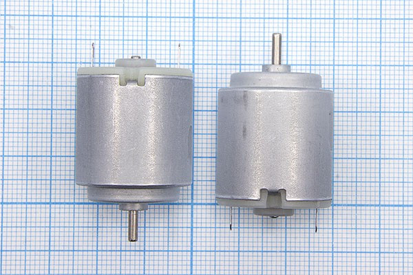 Двигатель 1.5В, правый, 6300 оборотов/мин, 24x28m38мм; №15350F двиг 1,5В\\прав\ 6300\24x28m38\RE- 260RA-2670\FBE