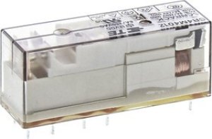 SR4M4012 8-1415053-1, PCB Mount Force Guided Relay, 12V dc Coil Voltage, 4 Pole, 3PST, SPST