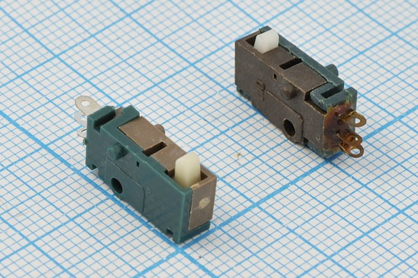 Микропереключатель , размер 14x 5 x 7, 0.3А, переключение ON-(ON), размер концевика H8, MSS-6