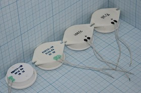 Излучатель звука пьезоэлектрический без генератора рупорного типа 38x13мм, 1~20В, 2.5 кГц, 2L70, ИП3