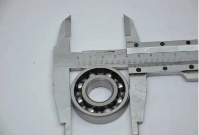 Подшипник 5-204 6204 P5 71030 Подшипник 5-204 6204 P5 71030