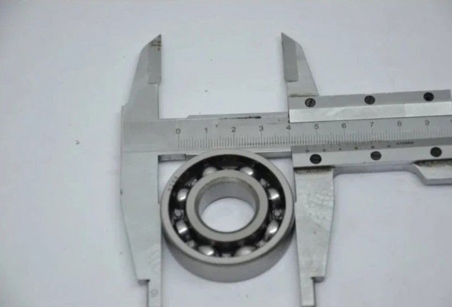 Подшипник 5-204 6204 P5 71030 Подшипник 5-204 6204 P5 71030