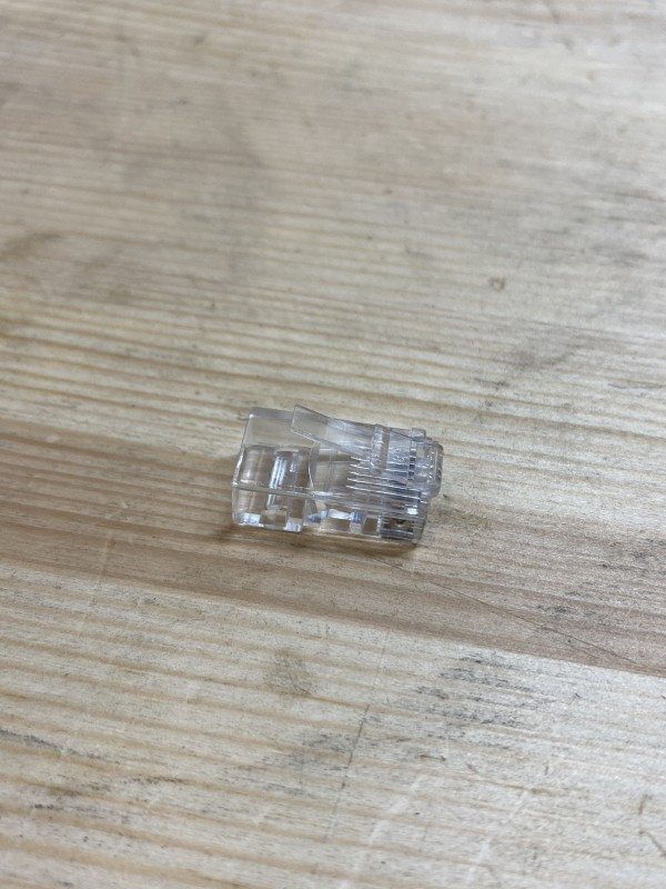 Коннектор RJ-45 быстрой установки под витую пару, категория 5e, универсальный (для одножильного и многожильного кабеля) для ... Коннектор RJ-45 быстрой установки под витую пару, категория 5e, универсальный (для одножильного и многожильного кабеля) для ...