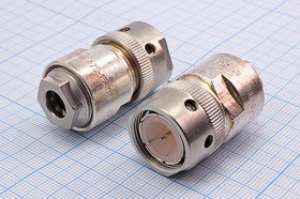 Высокочастотный штекер СР75-154ПВ; № 283 СР75-154ПВ\ Высокочастотный штекер СР75-154ПВ; № 283 СР75-154ПВ\