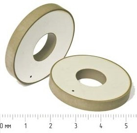 Ультразвуковое кольцо излучатель из пьезокерамики 35xd13x5мм, 400кГц, пэу 35xd13x5\кольцо\ 400кГц\\P