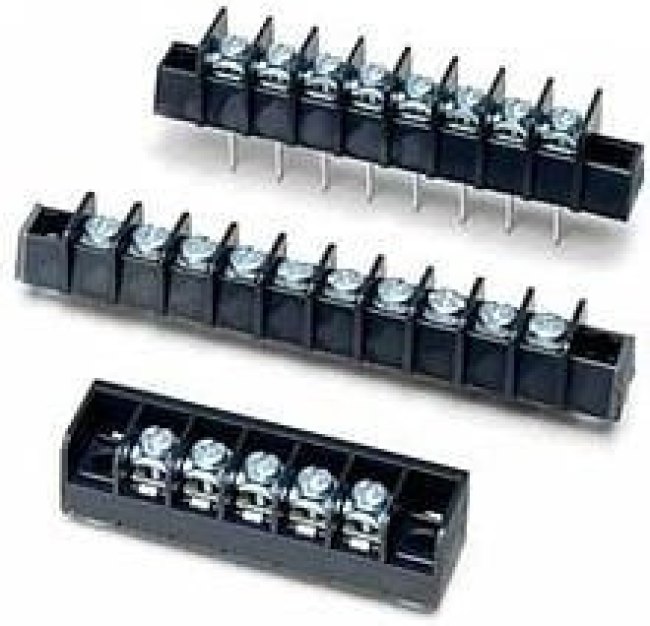 A207305R35, Barrier Terminal Blocks Single Row 5 Pole MAGNUM 2000 SERIES
