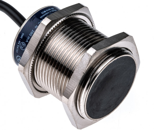 XS130B3PAL2, Sensor: inductive; OUT: PNP / NO; 0?15mm; 12?24VDC; M30; IP68; 200mA XS130B3PAL2, Sensor: inductive; OUT: PNP / NO; 0?15mm; 12?24VDC; M30; IP68; 200mA