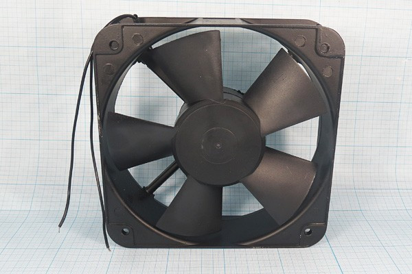 Вентилятор 222x222x60, напряжение 220В, ток 0,31А, выводы 2L, подшипник качения, RQA20060A2HBL Squ