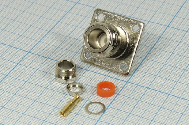 Гнездо N, под кабель RG6, на панель, фланец 4 отверстия, позолоченный центральный контакт; №10331 гн N\RG6\пан\\фланец 4 отв