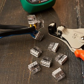 Клемма 8-х проводн. для распред. короб. (без п) 2273-208 (уп.6шт) WAGO 07-5135-06