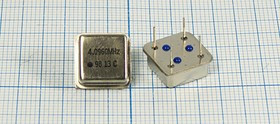 Кварцевый генератор 4096, HALF, 5В, 9813C, CM