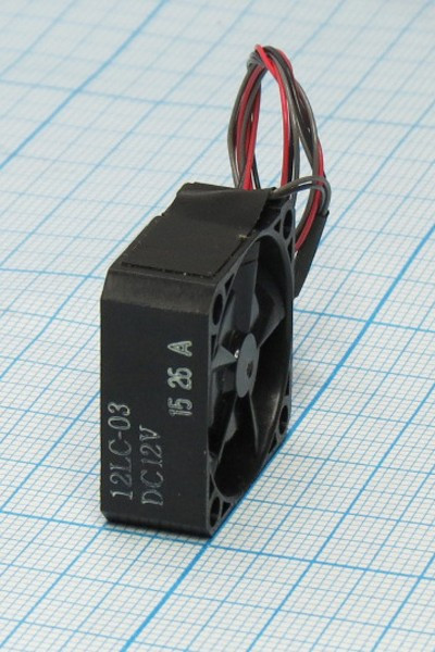 Вентилятор постоянного тока 12 Вольт, 25x25x10мм, подшипник скольжения, 8000об/мин; №ВН213S вент 25x25x10\ 12В\1,5Вт\2L+H\ ПС\DF251R-12LC-03