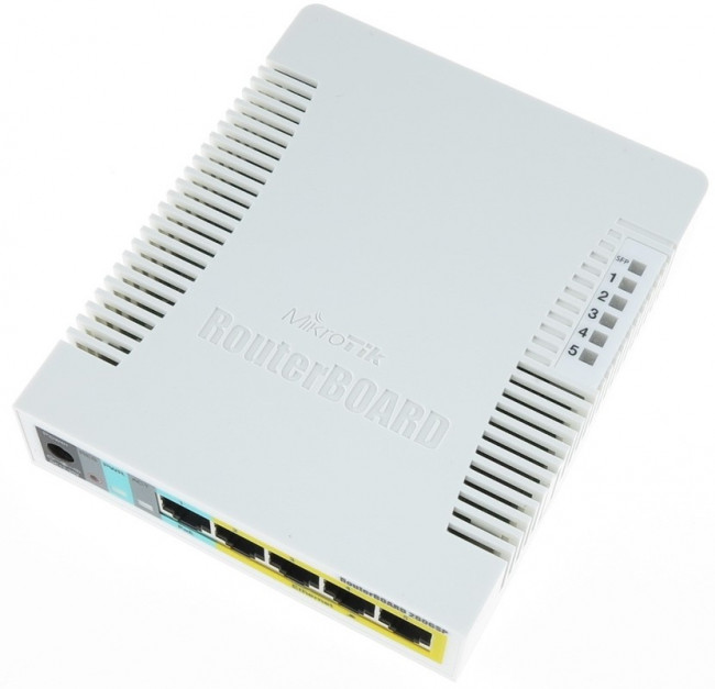 MikroTik RB260GS (CSS106-5G-1S)(r2) Коммутатор RouterBOARD 260GS 5-port Gigabit smart switch with SFP cage, SwOS, plastic case, PSU MikroTik RB260GS (CSS106-5G-1S)(r2) Коммутатор RouterBOARD 260GS 5-port Gigabit smart switch with SFP cage, SwOS, plastic case, PSU