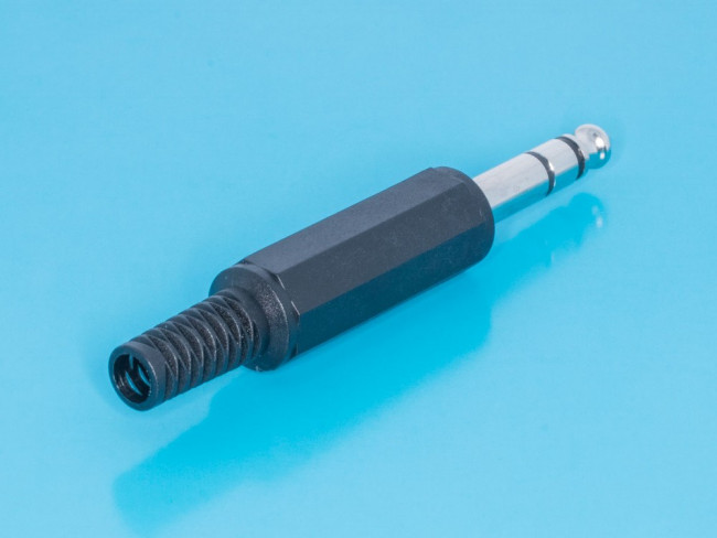 AUD-21, Штекер аудио 1/4" стерео, пластмассовый корпус