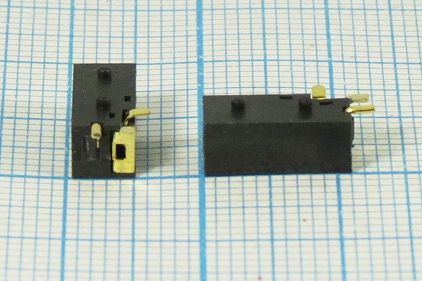 Гнездо питания DC 0.7D2.5 на плату, угловое, 3 контакта, SMD, DC-063; №12699 гн пит DC 0,7D2,5\3C\SMD\ плат\угл\DC-063