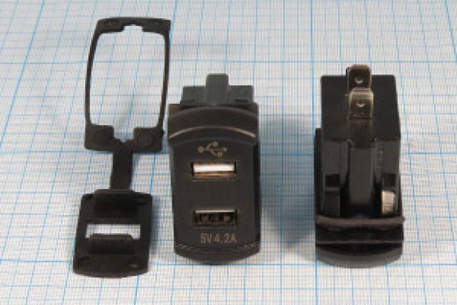 Гнездо питания USB2, 14ВDC/5В4,2А/Вольтметр, 2T, 38x21, с подсветкой красной; №14906 гн пит USB2\14ВDC/5В4,2А/ Вольтметр\2T\\38x21\ILкр Гнездо питания USB2, 14ВDC/5В4,2А/Вольтметр, 2T, 38x21, с подсветкой красной; №14906 гн пит USB2\14ВDC/5В4,2А/ Вольтметр\2T\\38x21\ILкр