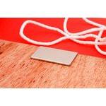 Неодимовый магнит прямоугольник 50х30х2.5 мм, N35