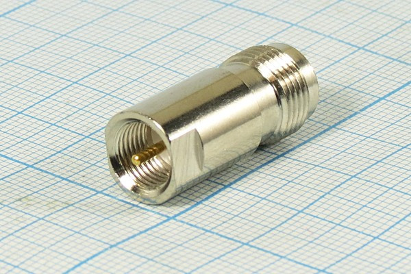 Штекер FME-Гнездо TNC, переходник, позолоченный центральный контакт; №9354 штек FME-гн TNC