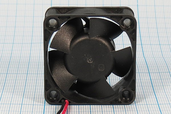 KF0420S1H-R, вентилятор 12В 40х40х20мм подшипник скольжения