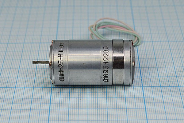 Двигатель постоянного тока 29В, 9000 об/мин; №двиг40 двиг 29В\3Вт\\9000\ \ДПМ-25-Н1-01